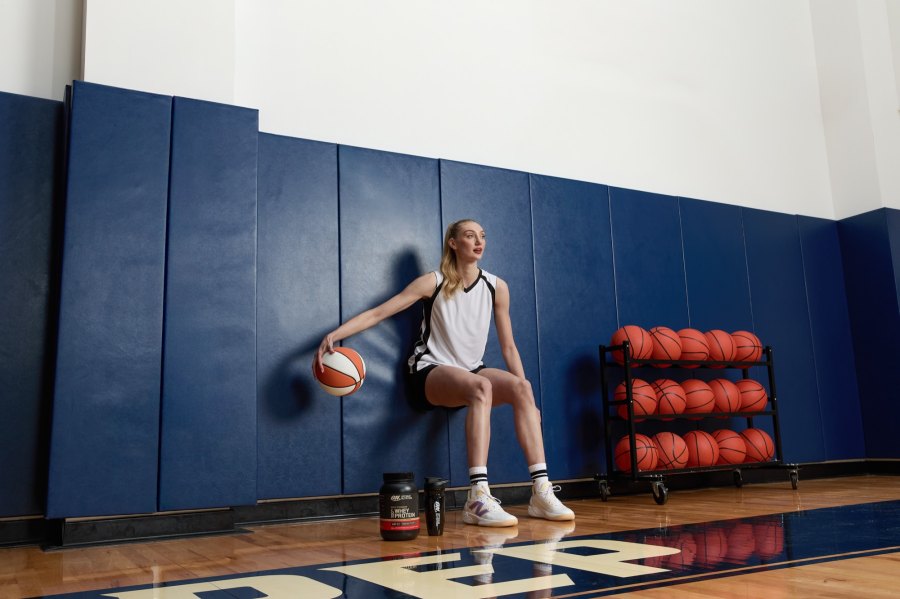 Cameron Brink WNBA Miami Hot Pics.jpg