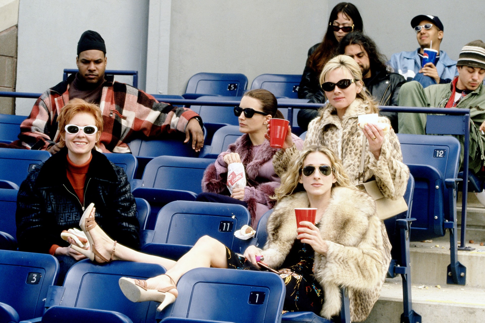 Cynthia Nixon, Kristin Davis, Sarah Jessica Parker and Kim Cattrall in Sex and the City season 2