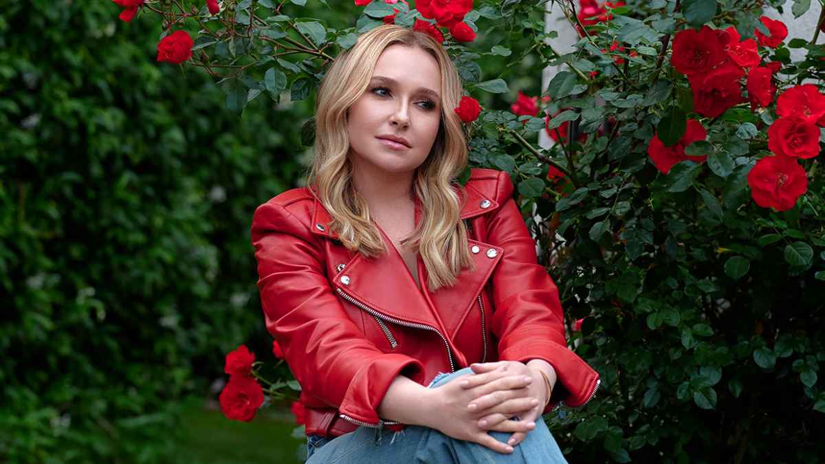 Feature Hayden Panettiere 2620 Us Weekly Cover Story
